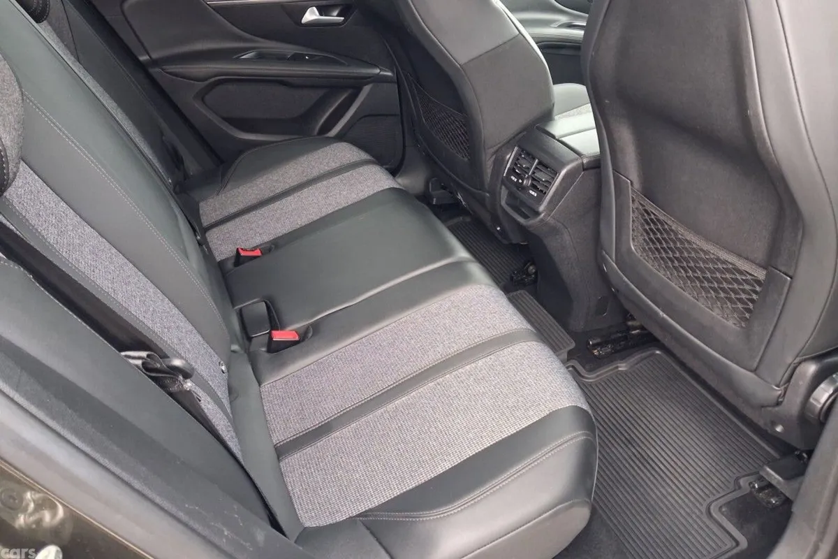 Peugeot 3008 SUV, Diesel, 2019, Grey