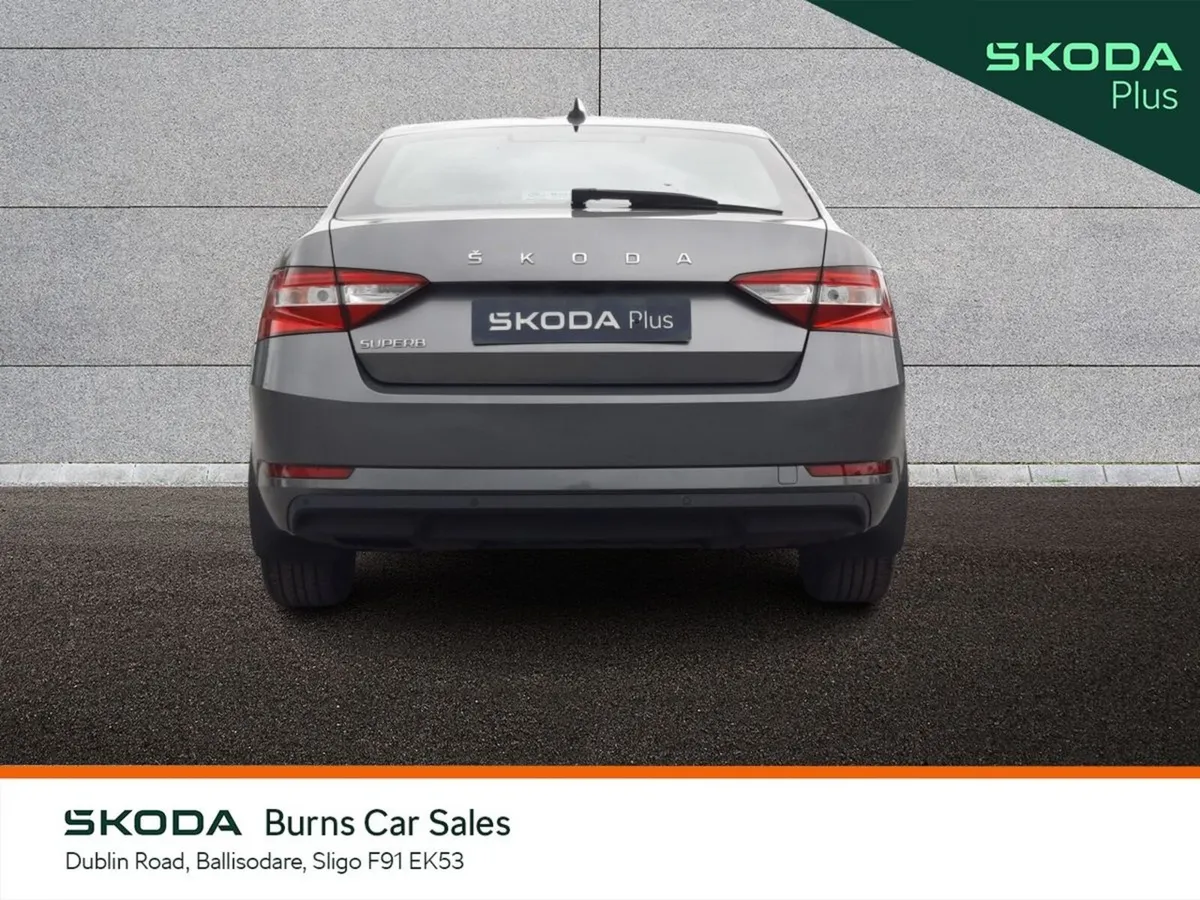 Skoda Superb Saloon, Diesel, 2024, Grey