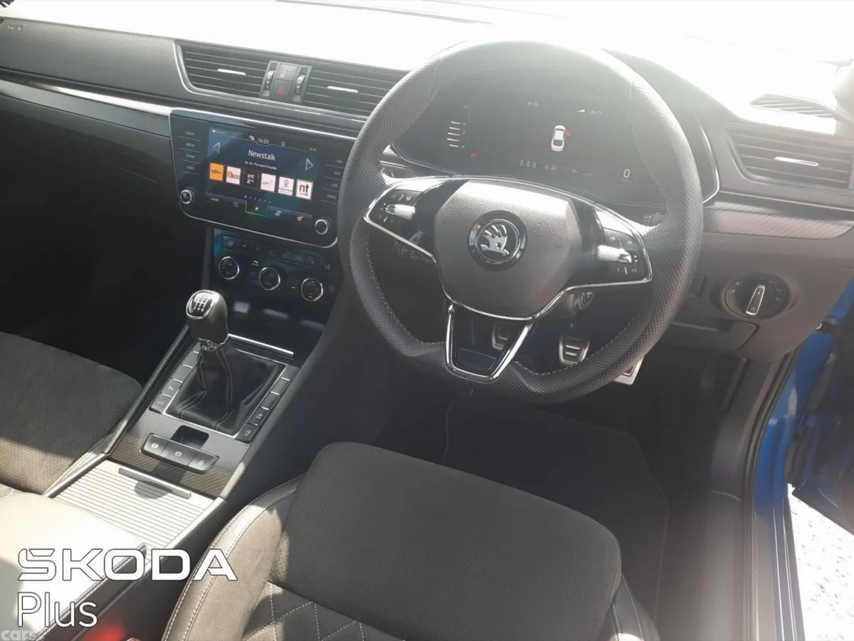 Skoda Superb Saloon, Diesel, 2023, Blue