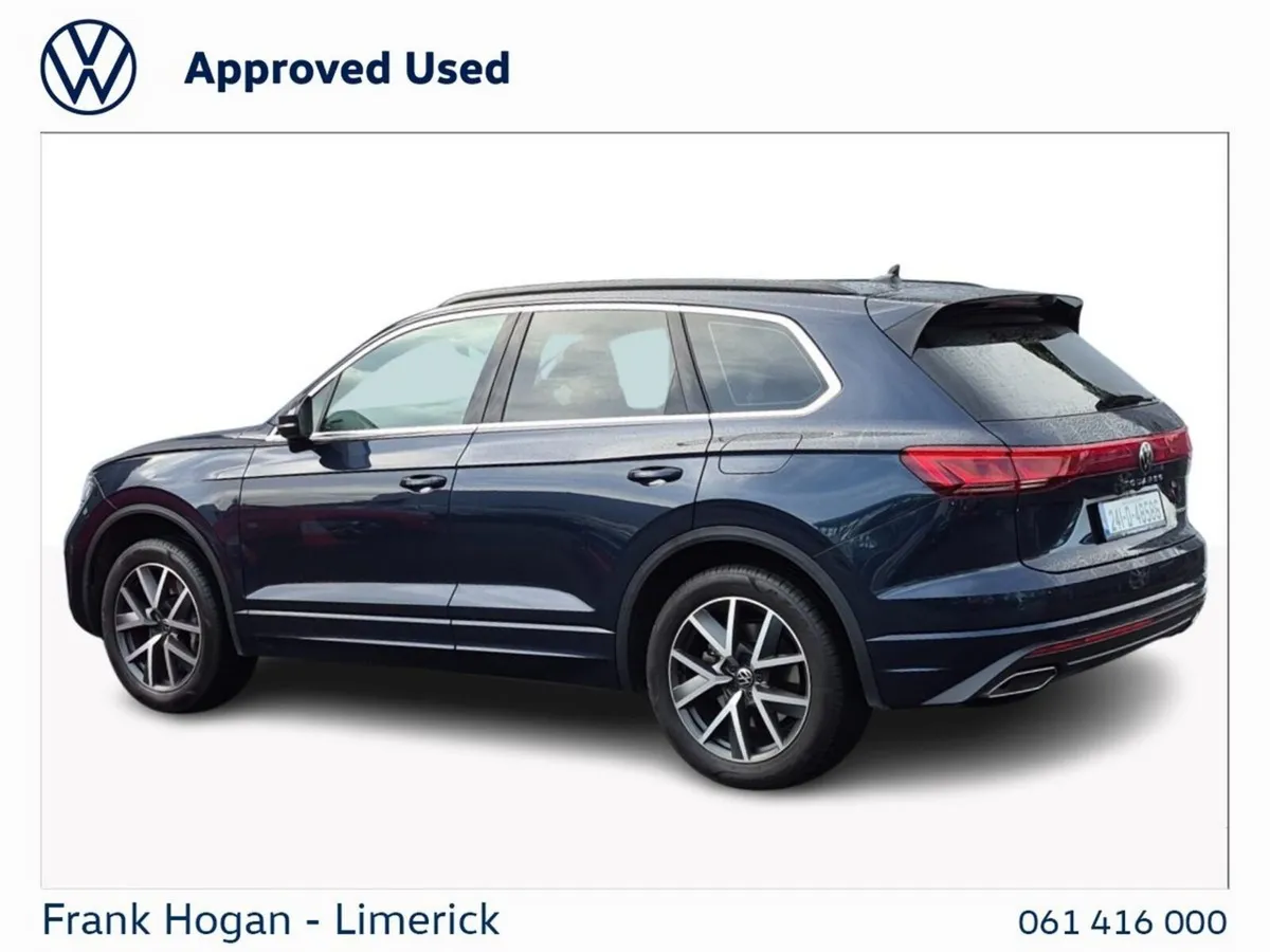 Volkswagen Touareg SUV, Petrol Plug-in Hybrid, 2024, Blue