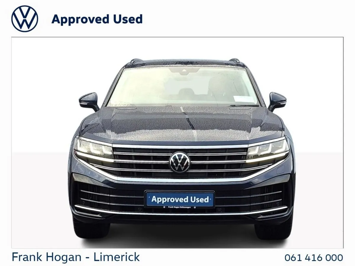 Volkswagen Touareg SUV, Petrol Plug-in Hybrid, 2024, Blue