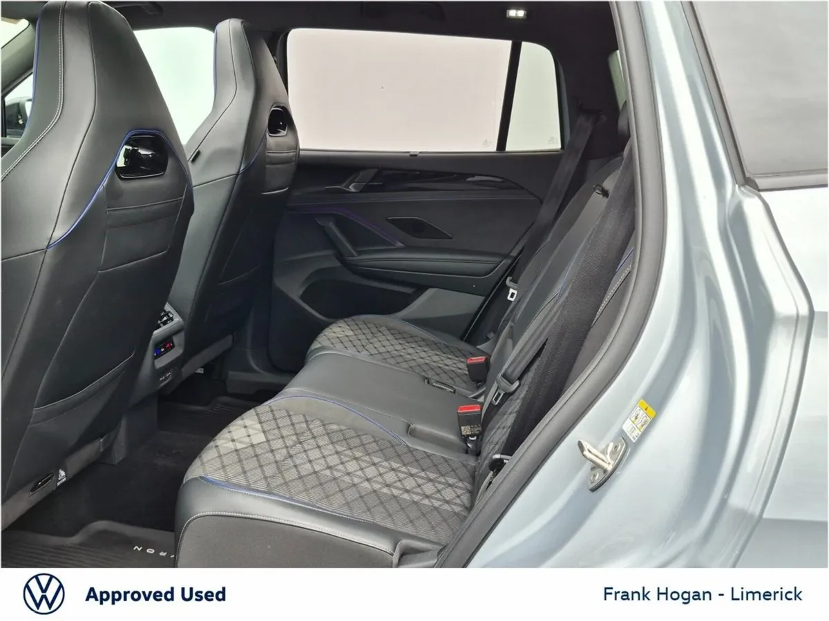 Volkswagen Tayron SUV, Petrol Plug-in Hybrid, 2025, Grey