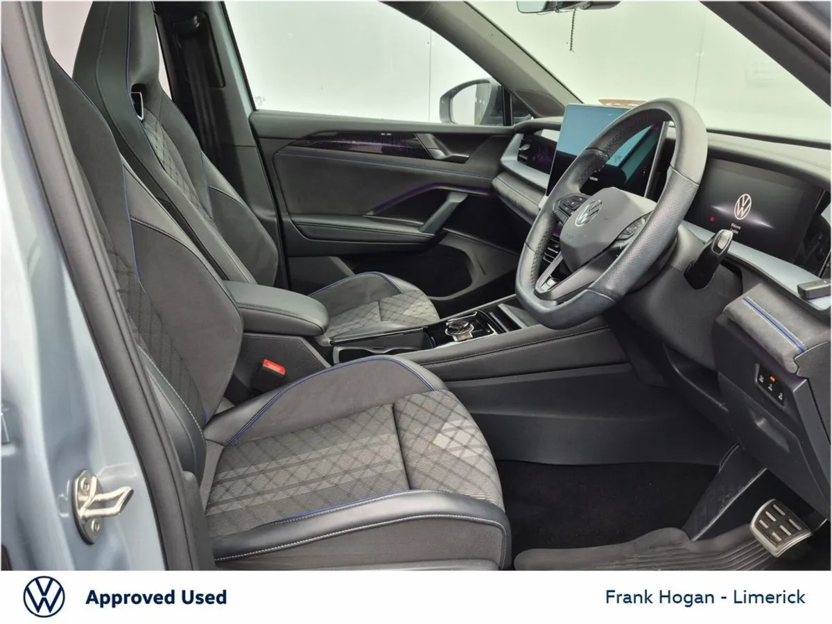 Volkswagen Tayron SUV, Petrol Plug-in Hybrid, 2025, Grey