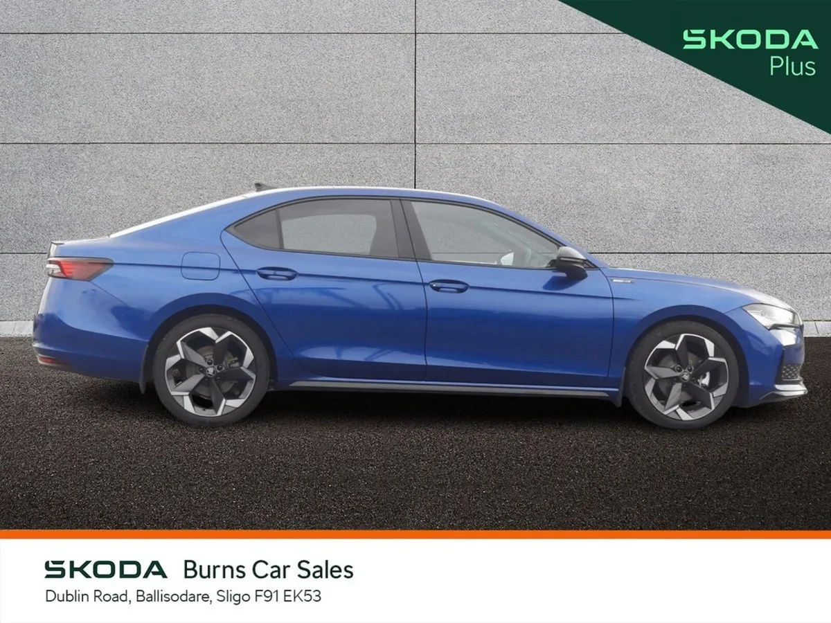 Skoda Superb Saloon, Diesel, 2026, Blue