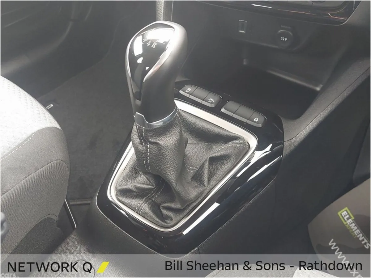 Opel Corsa Hatchback, Petrol, 2025, Grey