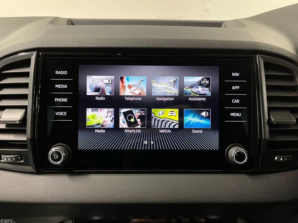 Skoda Karoq SUV, Petrol, 2026, Black