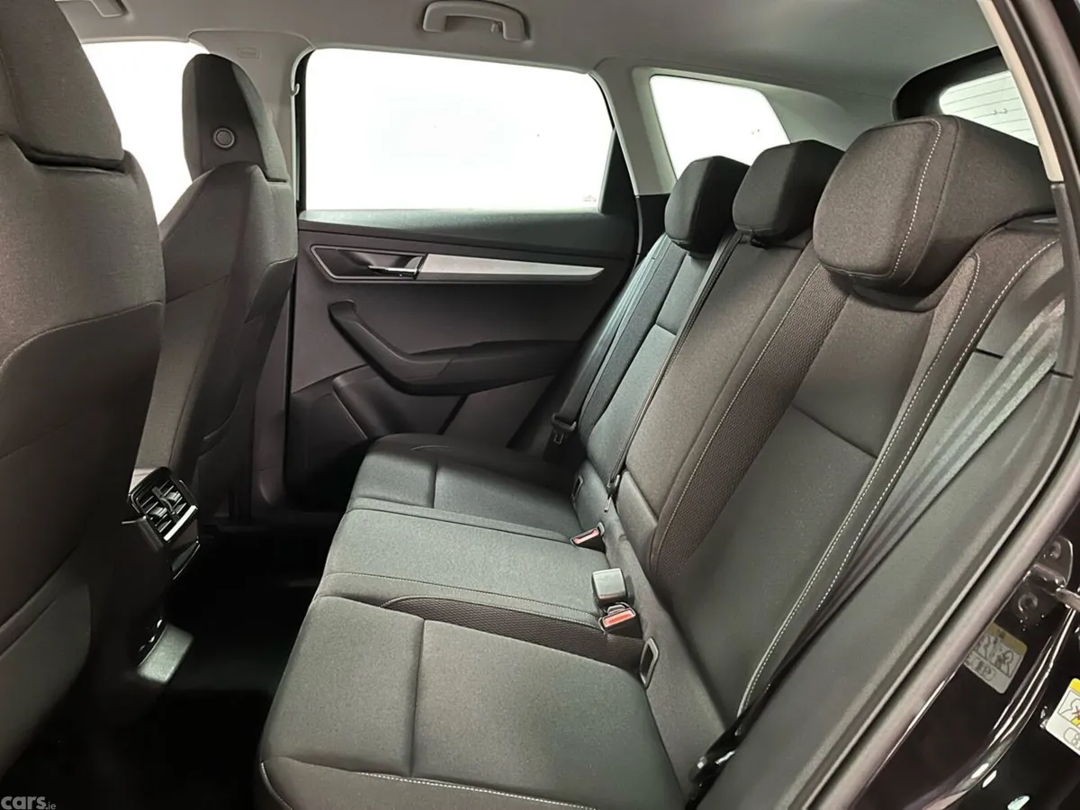 Skoda Karoq SUV, Petrol, 2026, Black