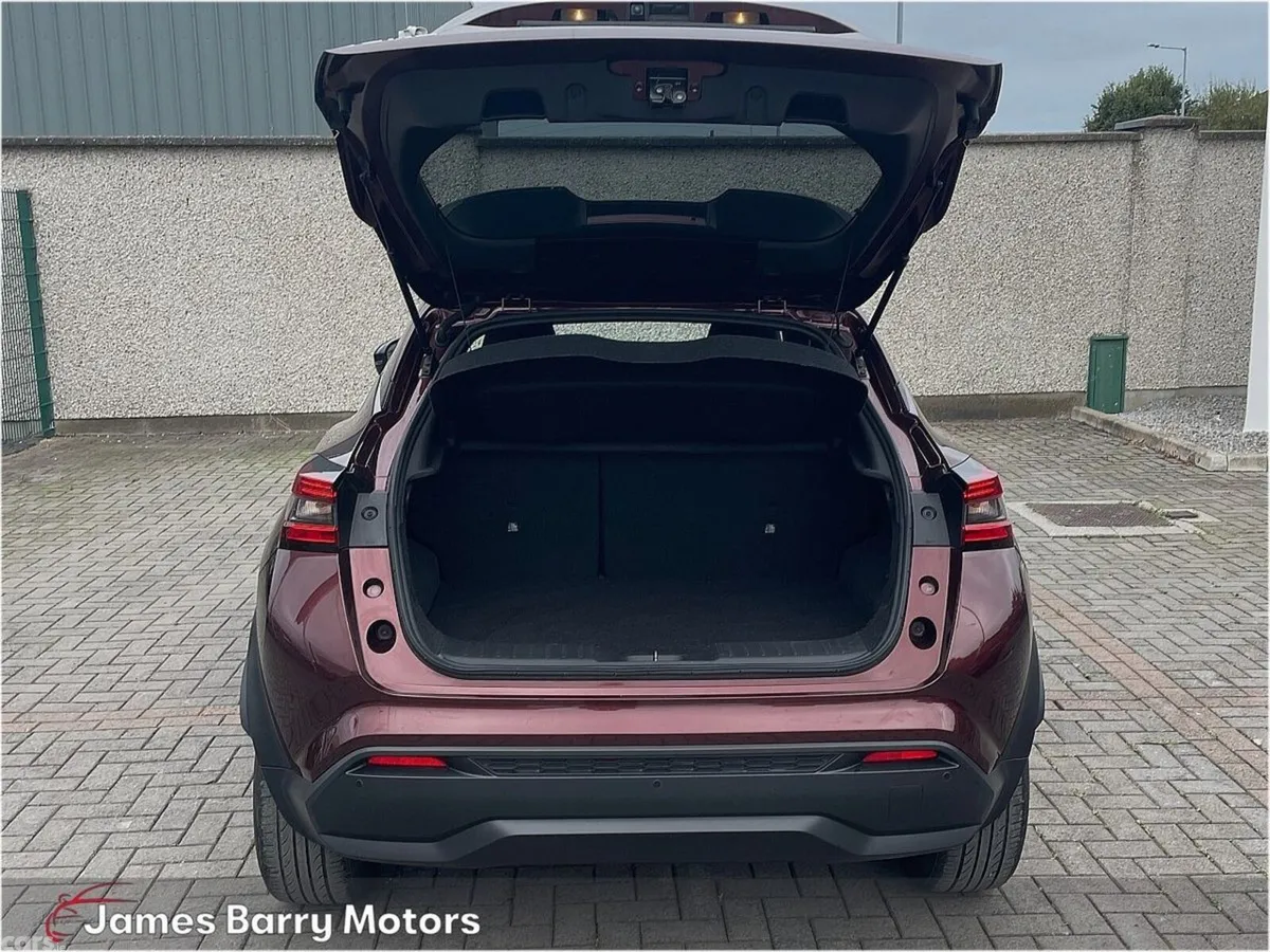 Nissan Juke SUV, Petrol, 2023, Red