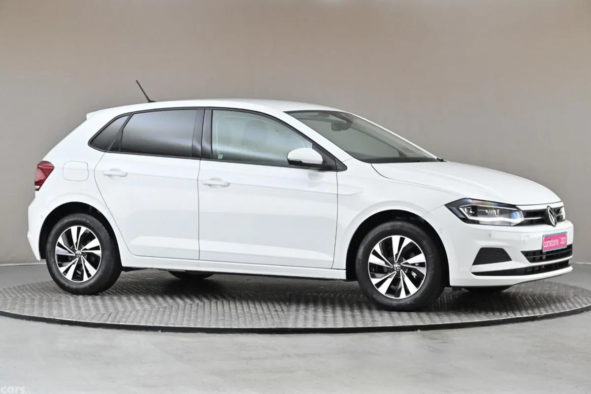 Volkswagen Polo Hatchback, Petrol, 2021, White