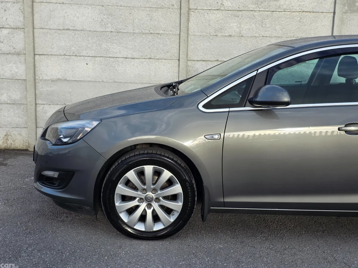 Opel Astra Saloon, Diesel, 2018, Grey