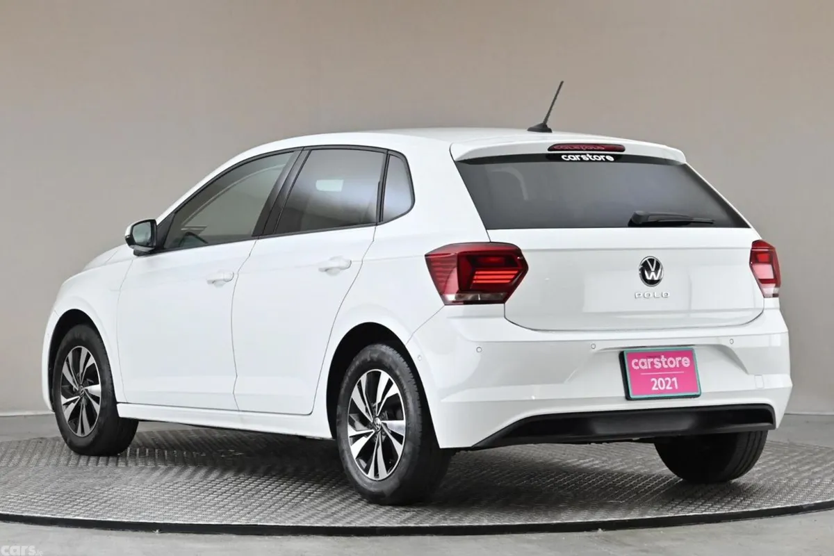 Volkswagen Polo Hatchback, Petrol, 2021, White