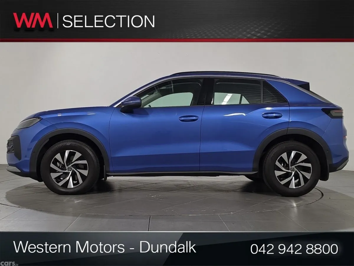 Volkswagen T-Roc SUV, Petrol, 2026, Blue