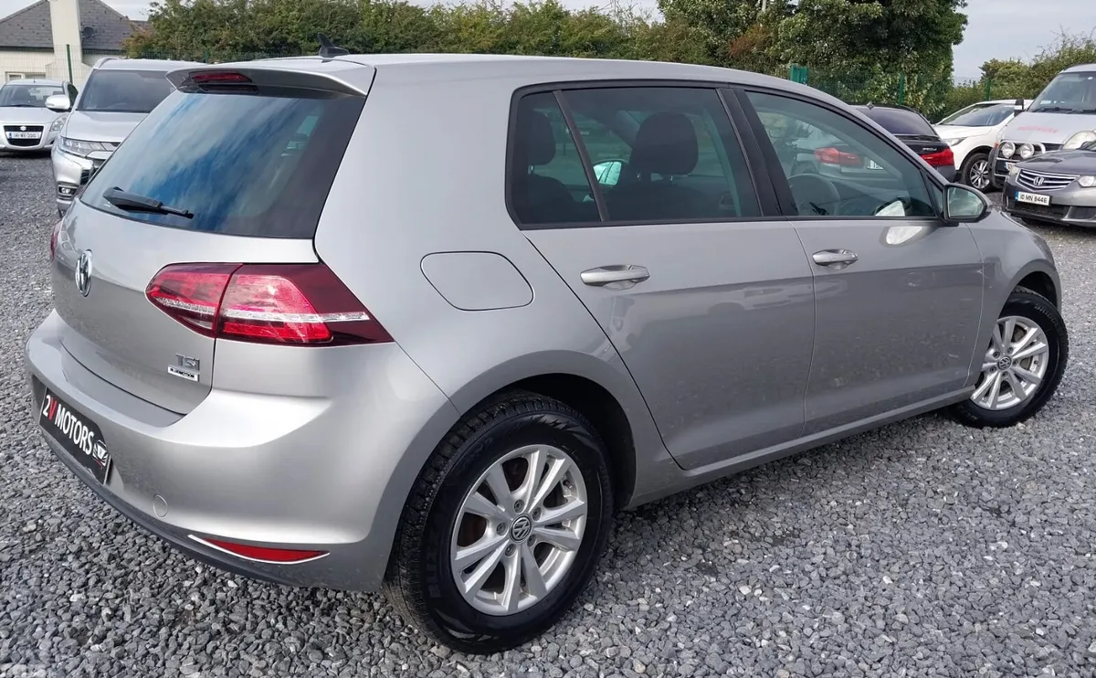 Volkswagen Golf Hatchback, Petrol, 2017, Grey