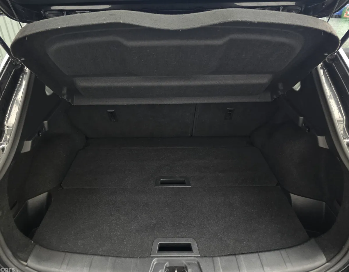 Nissan Qashqai MPV, Diesel, 2018, Black