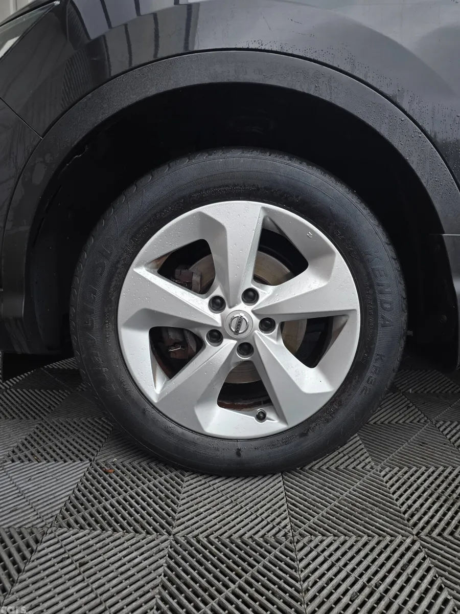 Nissan Qashqai MPV, Diesel, 2018, Black