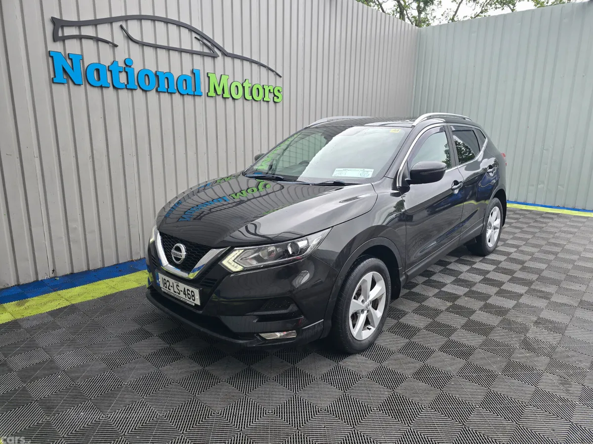 Nissan Qashqai MPV, Diesel, 2018, Black