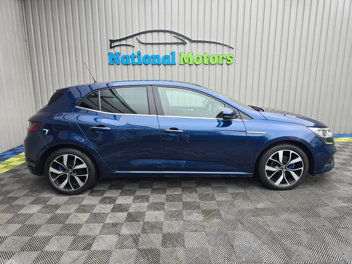 Renault Megane Hatchback, Diesel, 2019, Blue