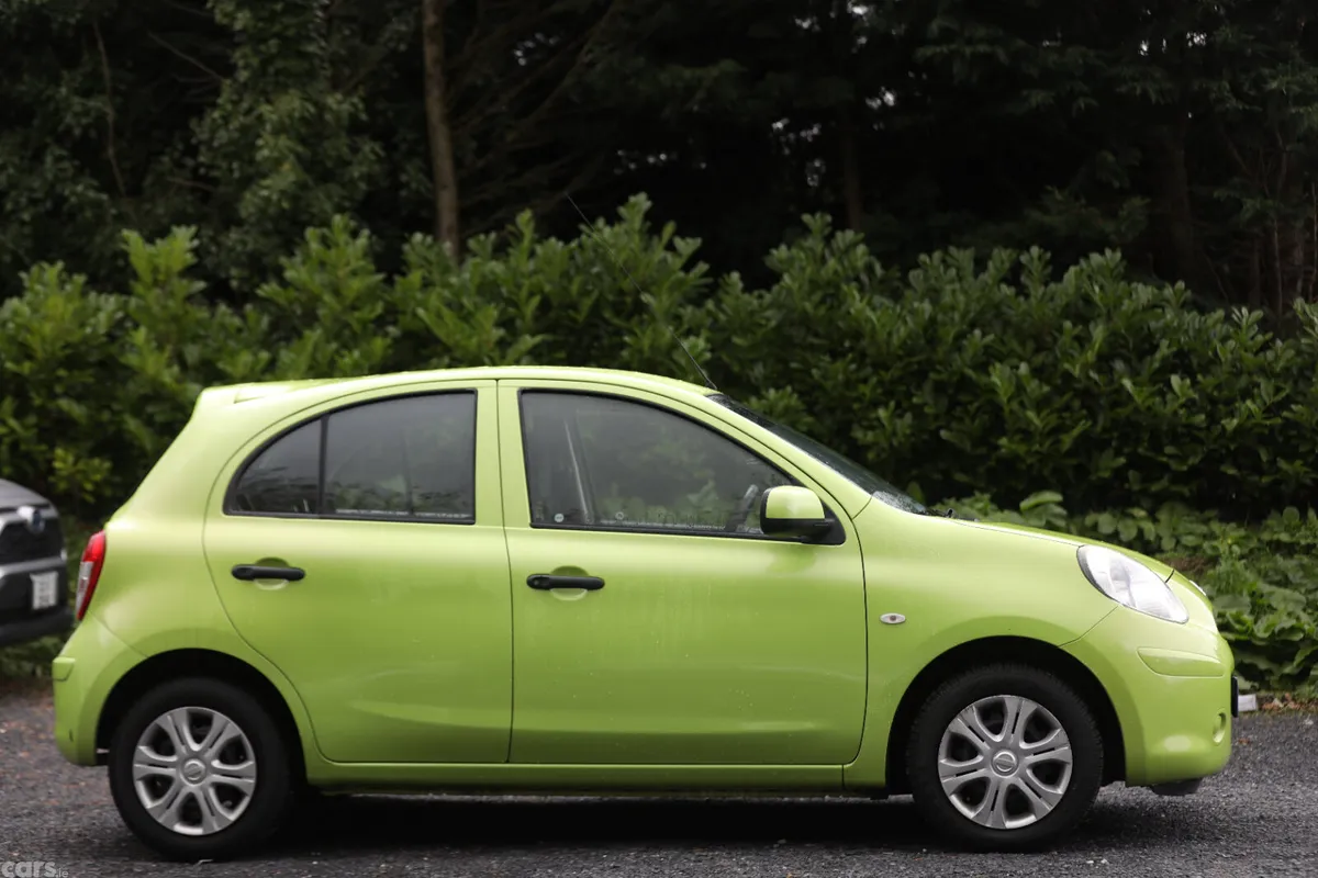 Nissan March Hatchback, Petrol, 2013, Green