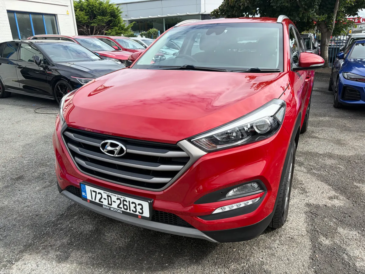 Hyundai Tucson SUV, Diesel, 2017, Red