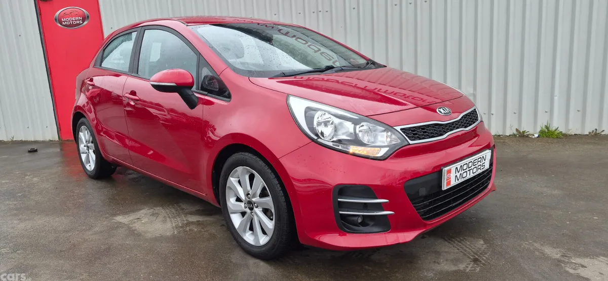 Kia Rio Hatchback, Petrol, 2016, Red