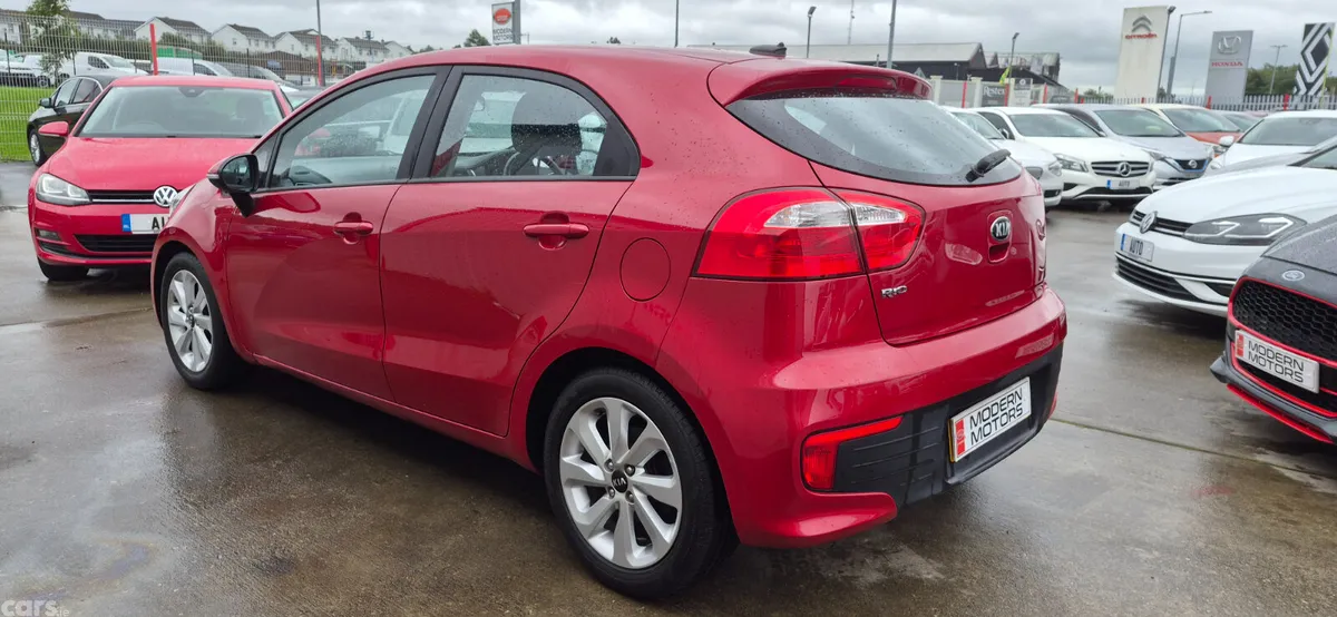 Kia Rio Hatchback, Petrol, 2016, Red