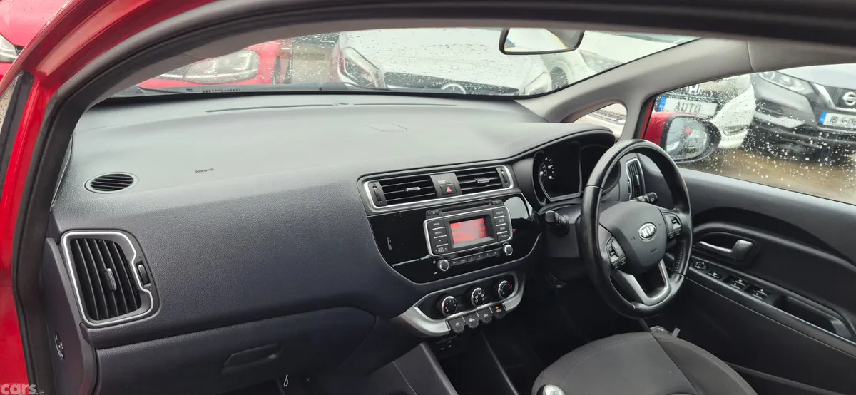 Kia Rio Hatchback, Petrol, 2016, Red