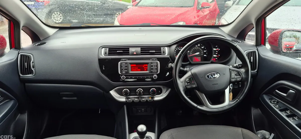 Kia Rio Hatchback, Petrol, 2016, Red