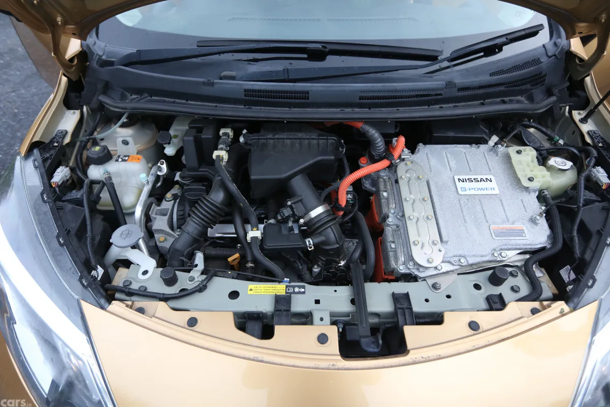 Nissan Note MPV, Petrol Hybrid, 2017, Gold