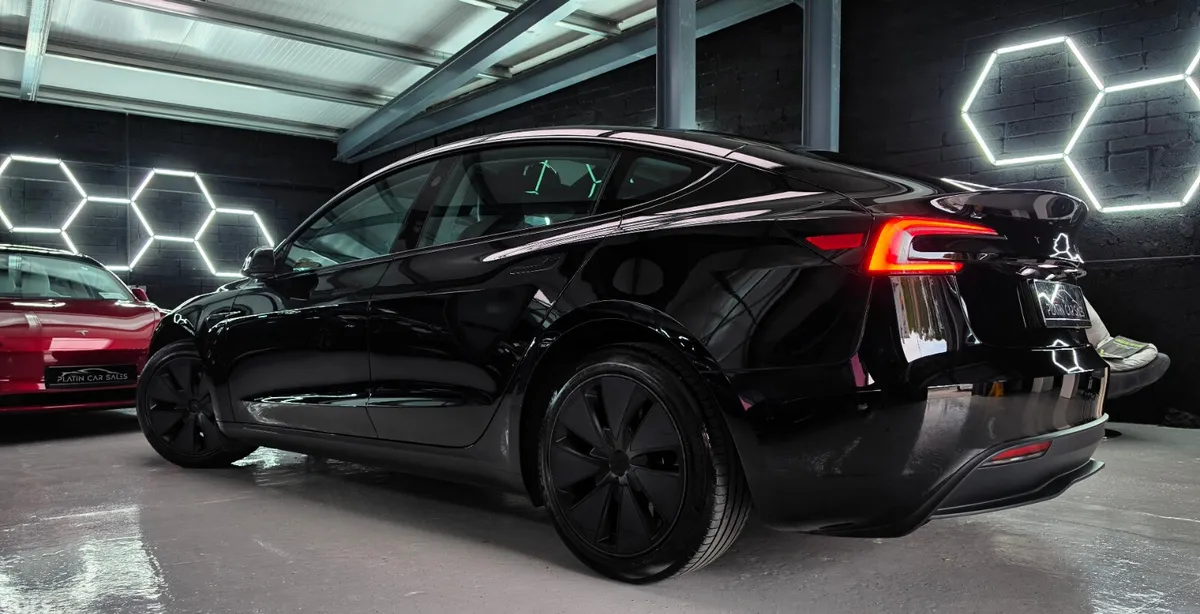 Tesla Model 3 Saloon, Electric, 2024, Black