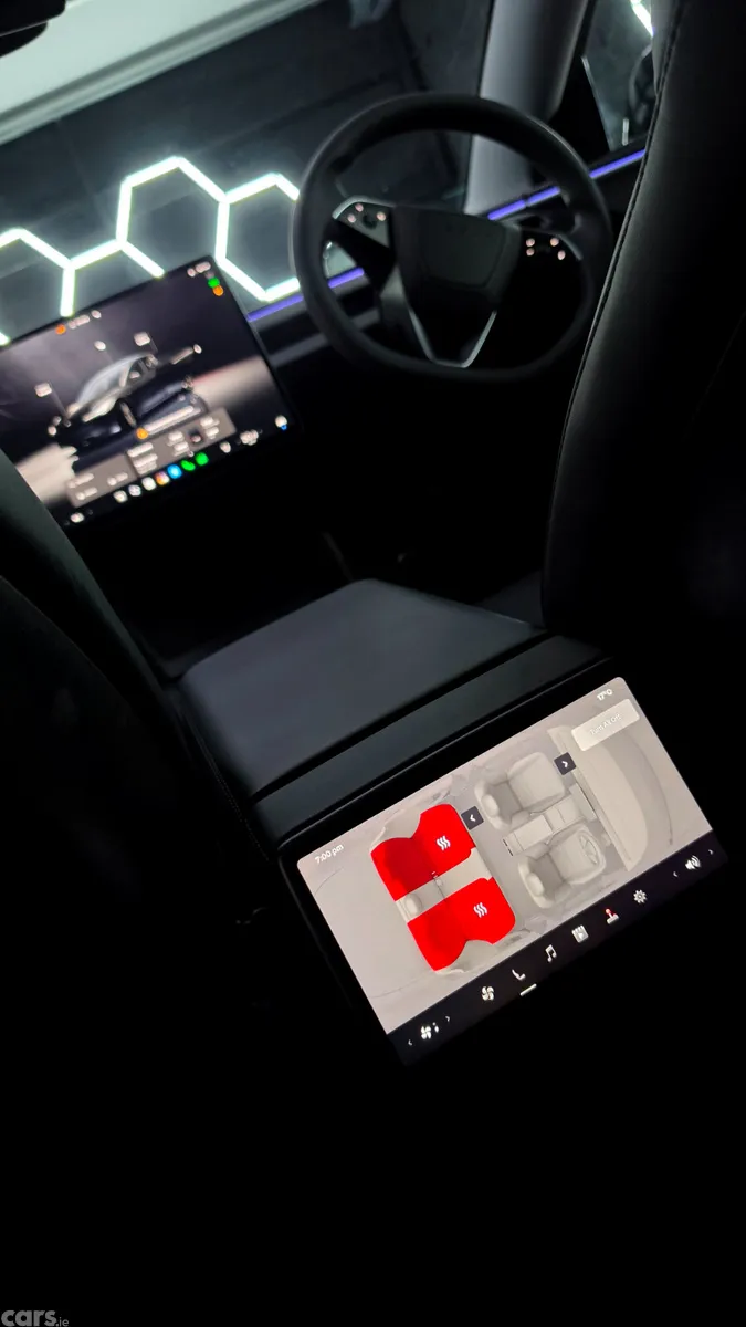 Tesla Model 3 Saloon, Electric, 2024, Black