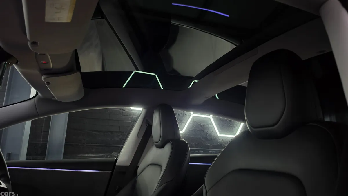 Tesla Model 3 Saloon, Electric, 2024, Black