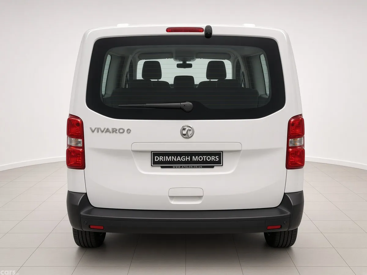 Vauxhall Vivaro MPV, Electric, 2023, White