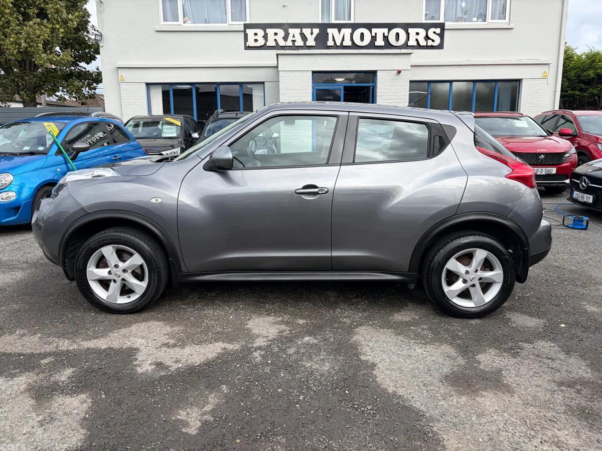 Nissan Juke SUV, Petrol, 2013, Grey