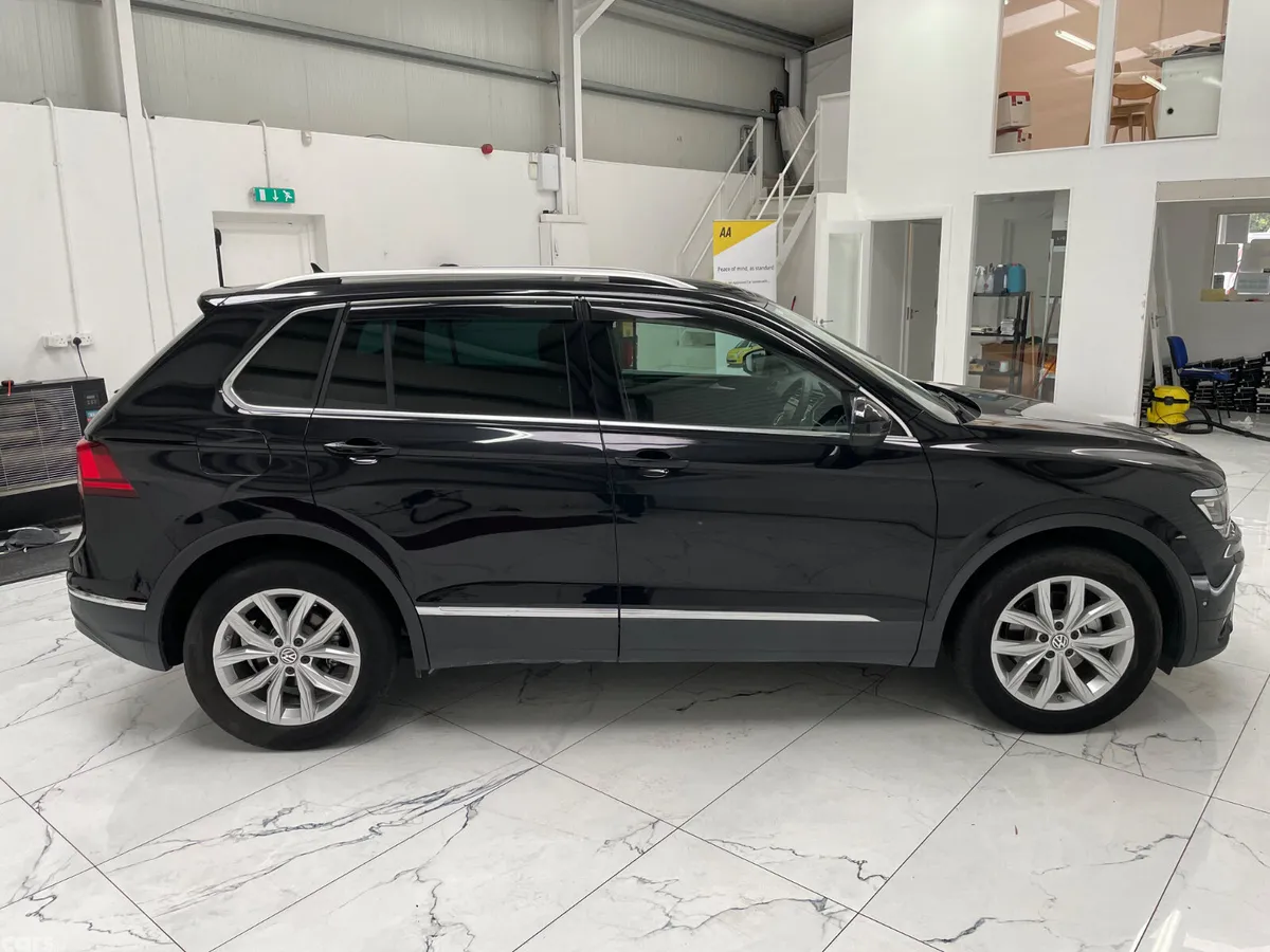 Volkswagen Tiguan Estate, Diesel, 2020, Black