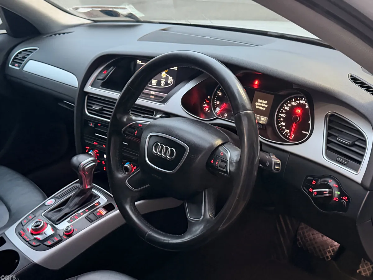 Audi A4 Saloon, Petrol, 2016, White