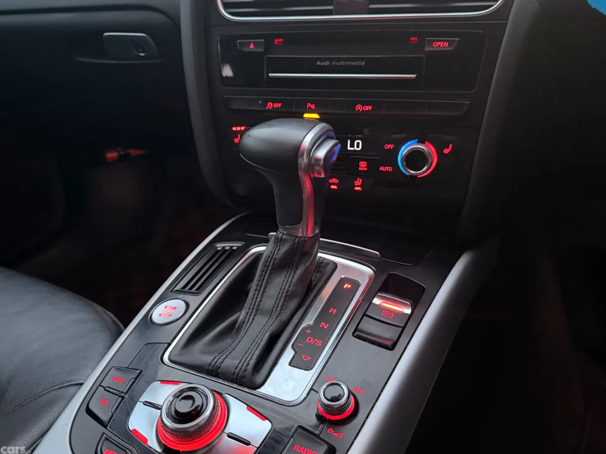 Audi A4 Saloon, Petrol, 2016, White
