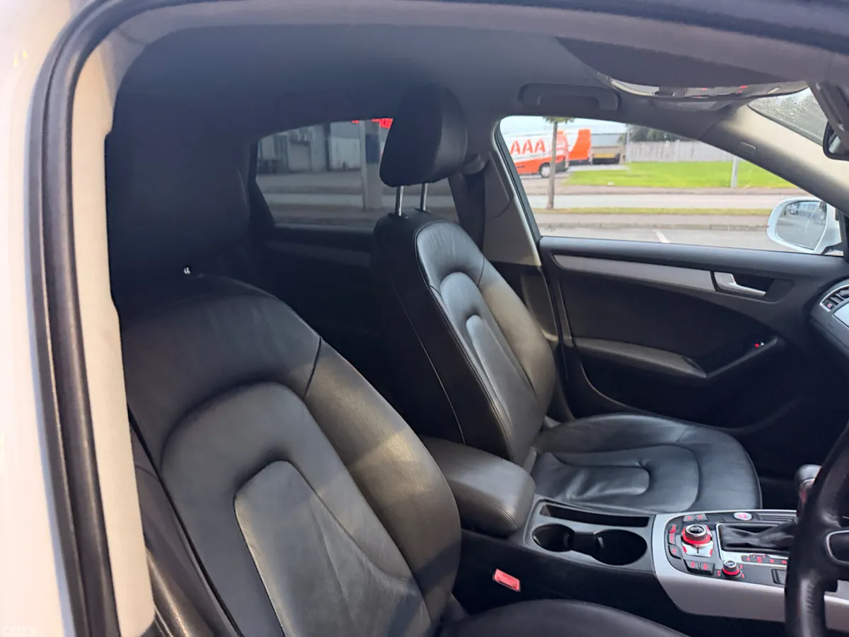 Audi A4 Saloon, Petrol, 2016, White