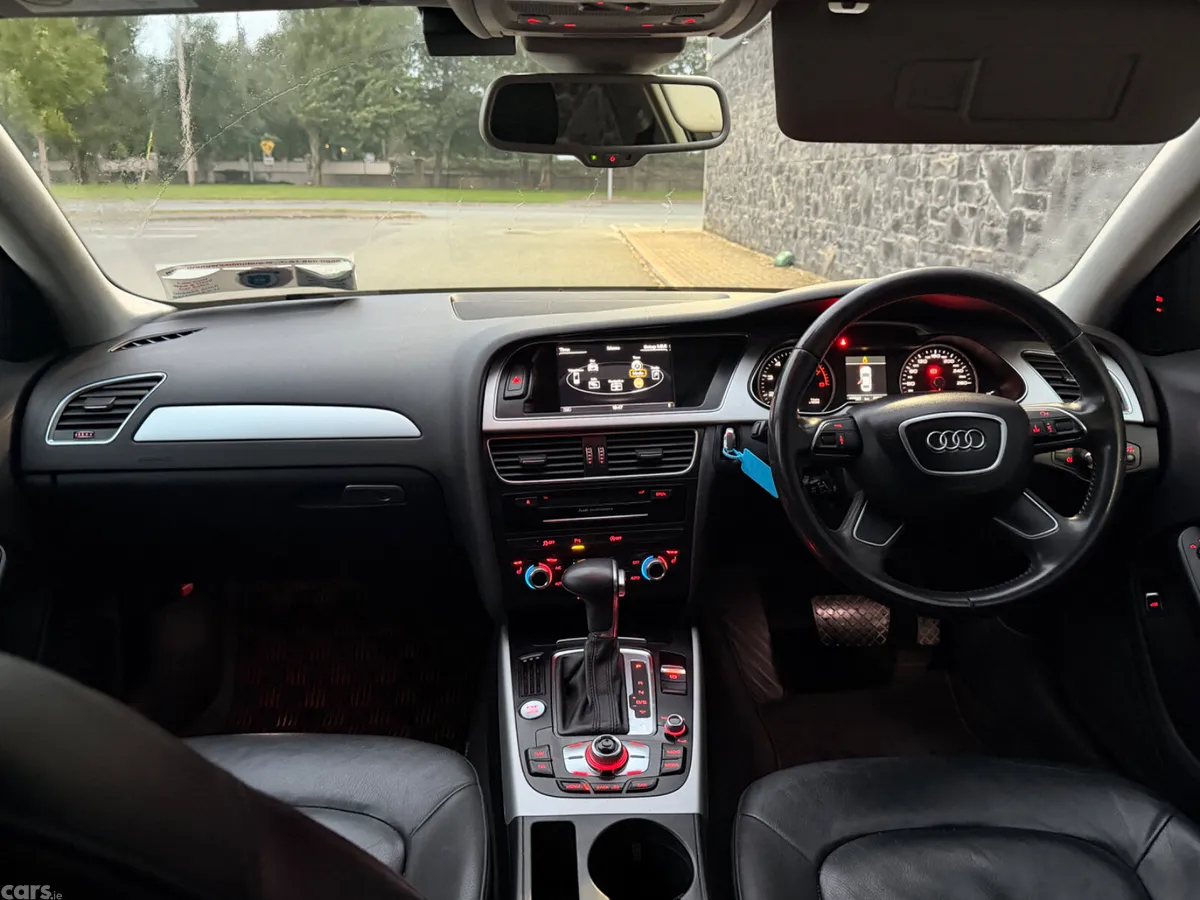 Audi A4 Saloon, Petrol, 2016, White