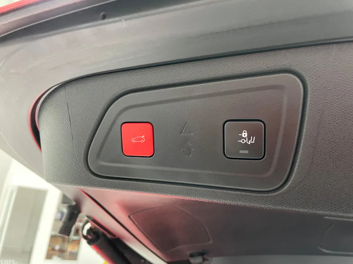Citroen C5 Aircross Estate, Diesel, 2019, Red