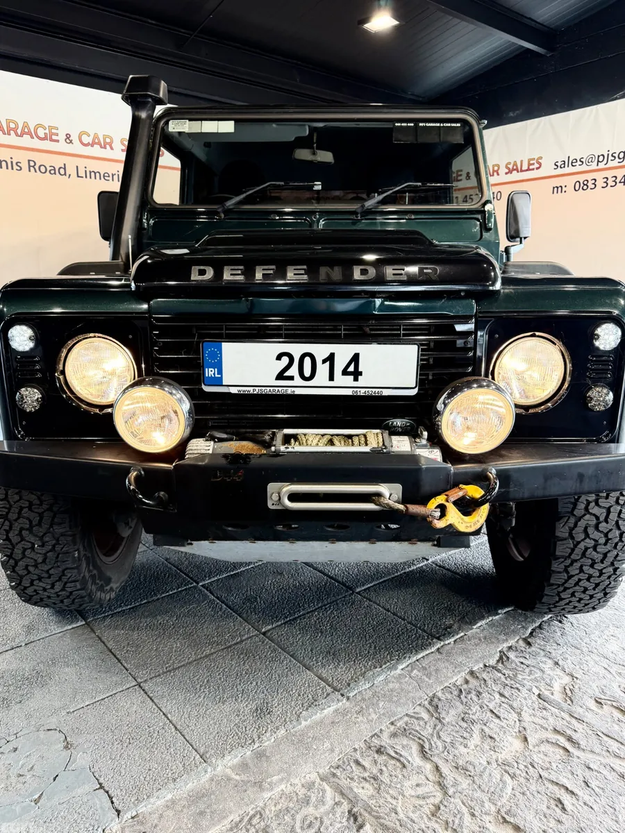 Land Rover Defender SUV, Diesel, 2014, Green