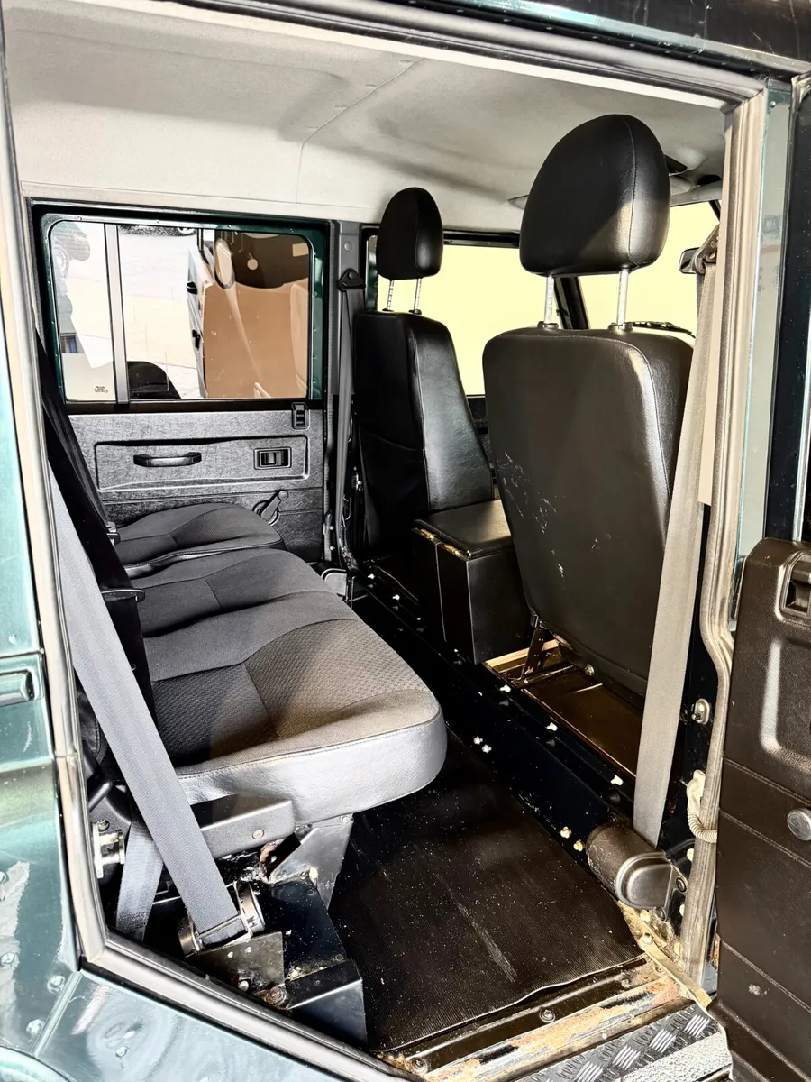 Land Rover Defender SUV, Diesel, 2014, Green