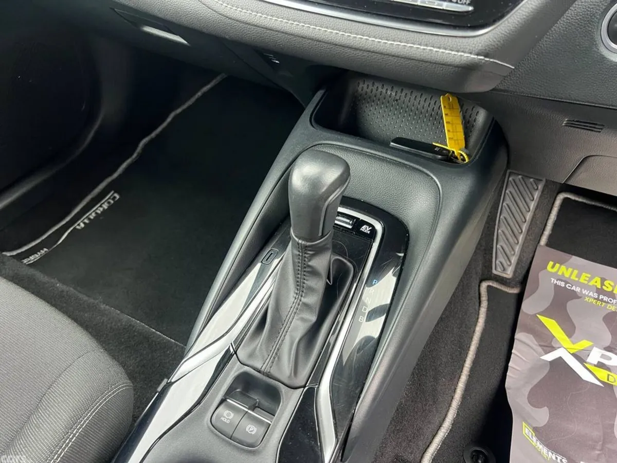 Toyota Corolla Saloon, Petrol Hybrid, 2023, Black