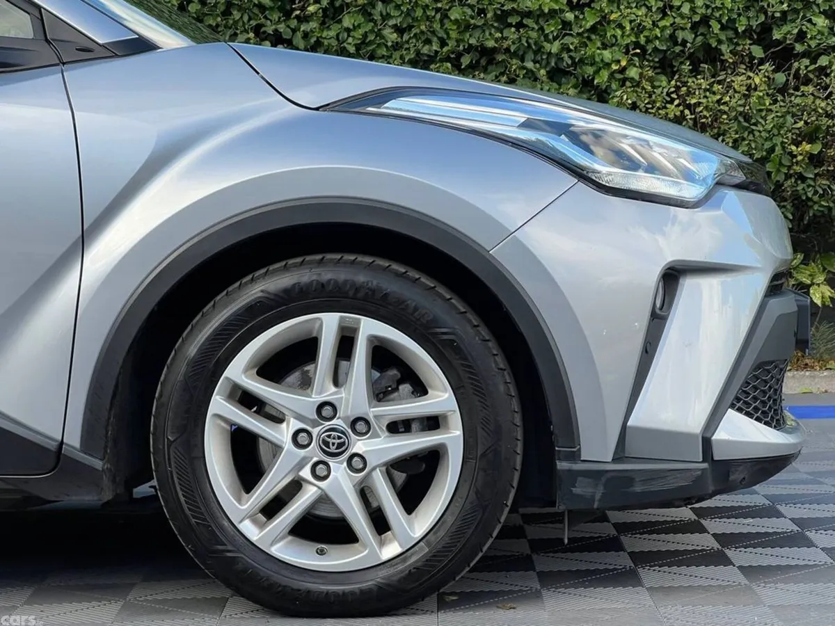 Toyota C-HR Hatchback, Petrol Hybrid, 2023, Grey