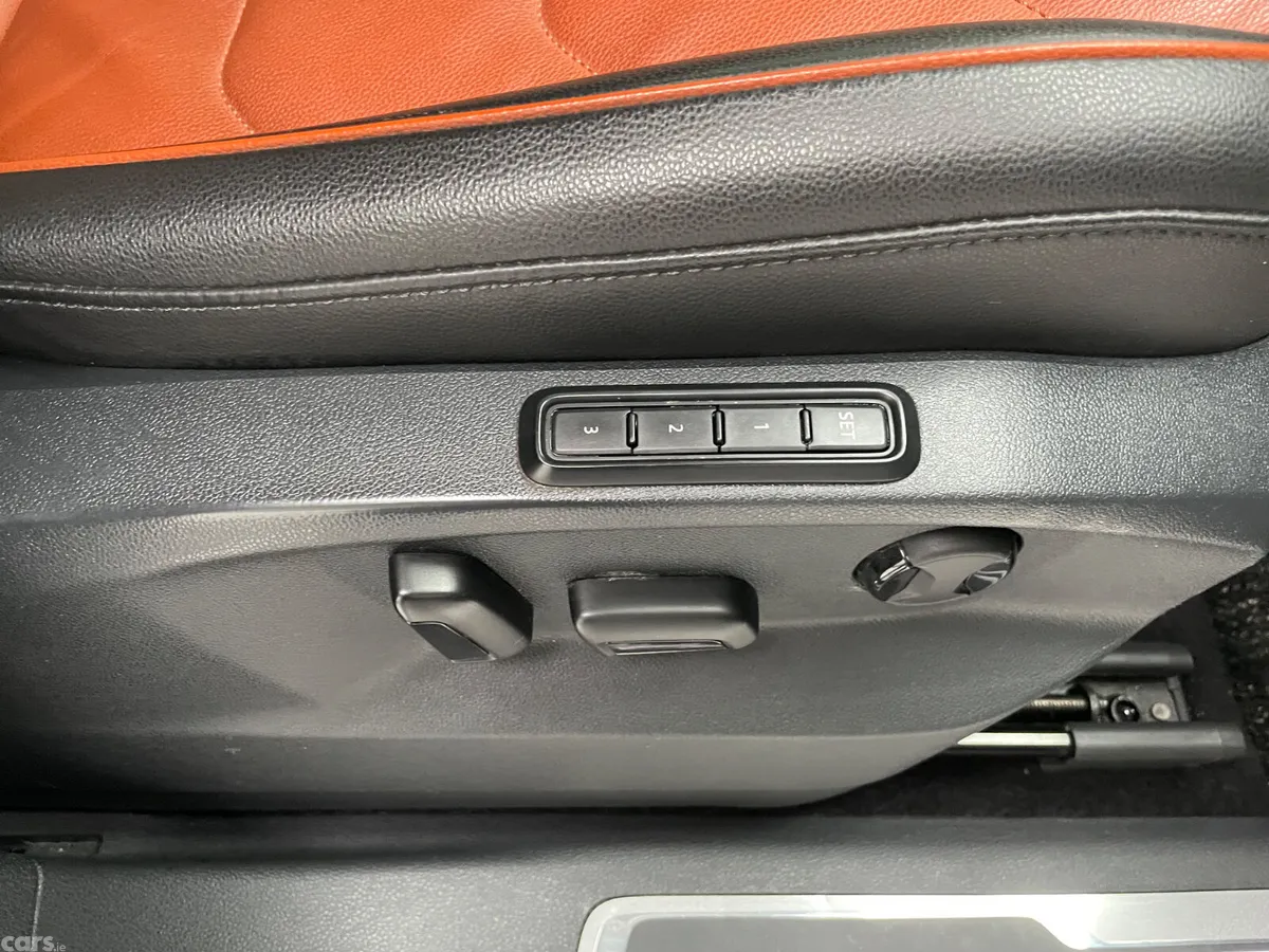 Volkswagen Tiguan Estate, Diesel, 2019, Black