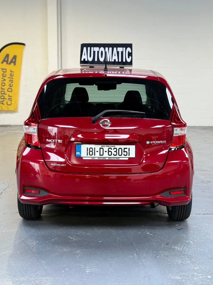 Nissan Note MPV, Petrol Hybrid, 2018, Red