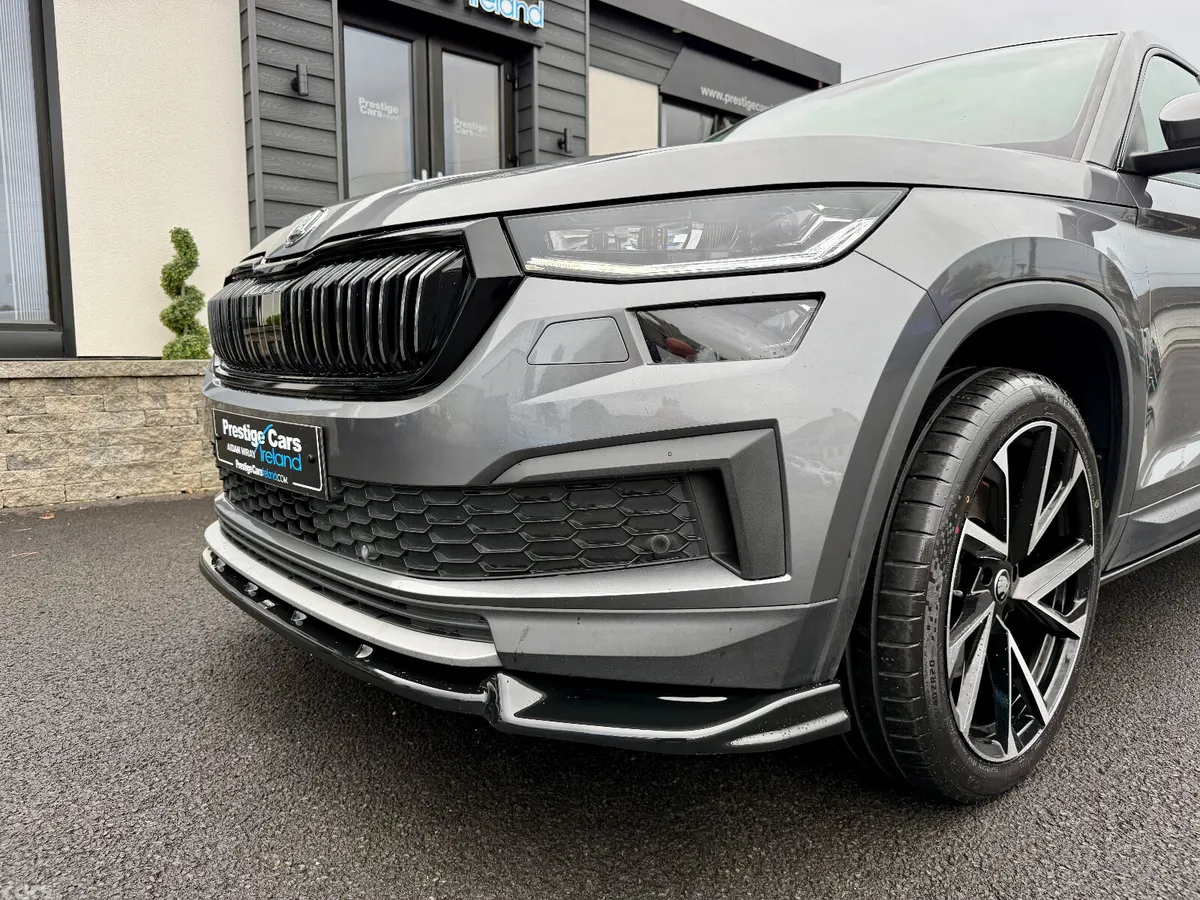 Skoda Kodiaq SUV, Diesel, 2023, Grey
