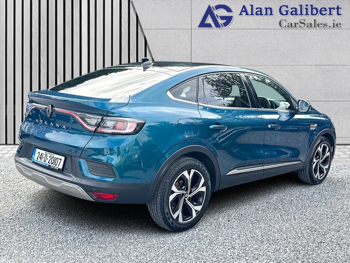 Renault Arkana Hatchback, Petrol, 2024, Blue