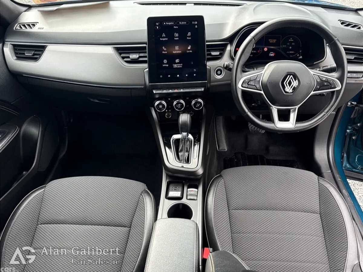 Renault Arkana Hatchback, Petrol, 2024, Blue