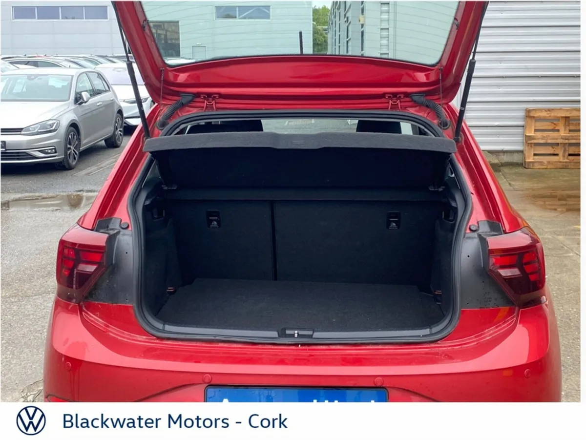 Volkswagen Polo Hatchback, Petrol, 2022, Red