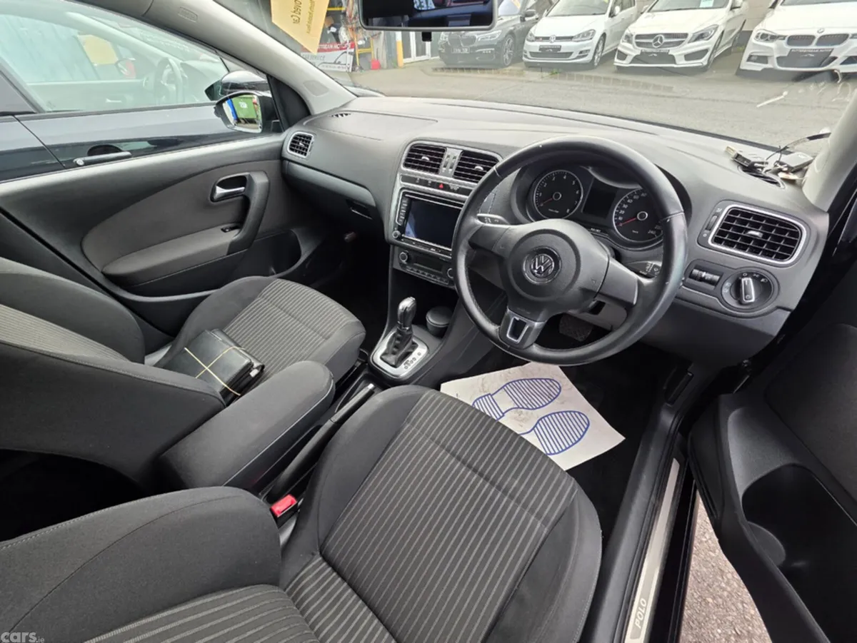 Volkswagen Polo Hatchback, Petrol, 2013, Black